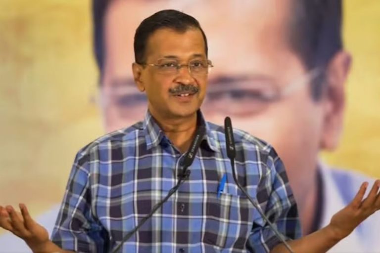 आयुष्मान भारत योजना पर अरविंद केजरीवाल ने पीएम मोदी पर साधा निशाना