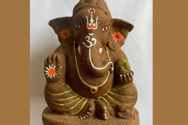 Gobar Ganesh On Diwali: लक्ष्मी पूजा पर बनाएं गोबर के गणेश- पान के पत्ते पर रखकर करें पूजा