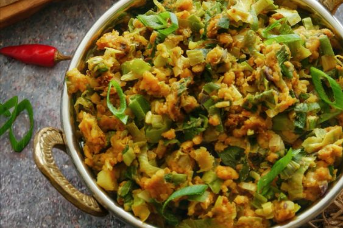 Maharashtrian Style Pyaaj Ki Bhaji Recipe: महाराष्ट्रीयन स्टाइल में ...