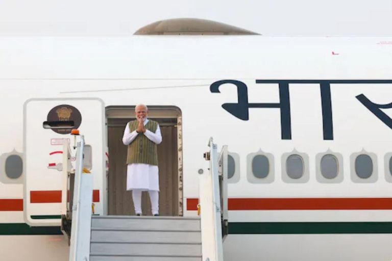 BRICS समिट में हिस्सा लेने रूस के कजान पहुंचे PM MODI