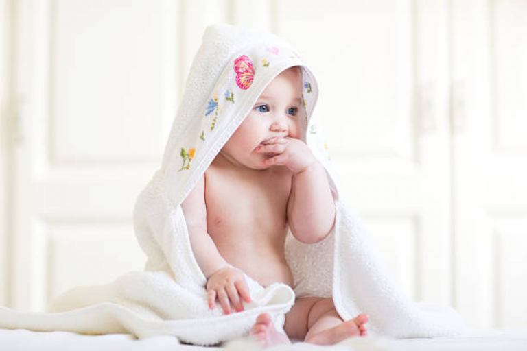 Baby Names: दीपावली पर गणेश जी से जुड़े यूनिक और शुभ रखें अपने बेटे का नाम