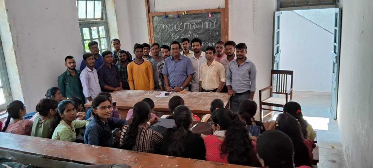 नये छात्र अनुशासित होकर करें ज्ञानार्जन – प्रो. प्रभात कुमार