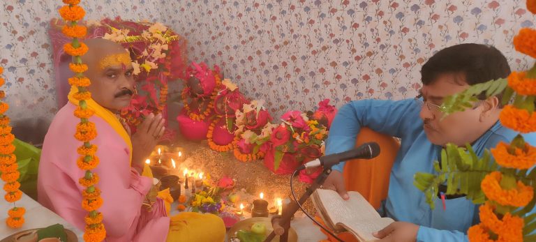 मां ब्रह्मचारिणी की पूजा कर भक्तों ने मांगा आशीर्वाद