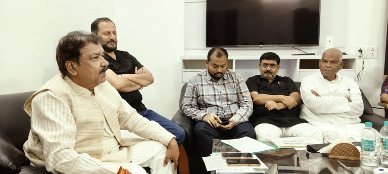 प्रशासन ने बड़ी तत्परता से राहत पहुंचाने का किया है काम – दिलीप जायसवाल