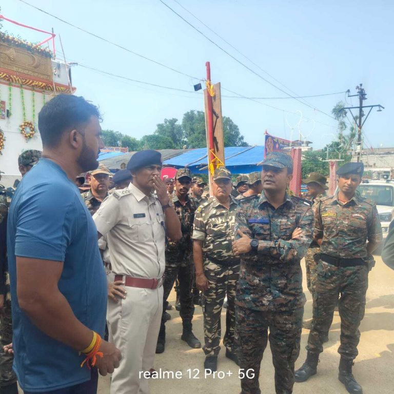 Jamui News : पुलिस अधीक्षक ने सुरक्षा व्यवस्था कर लिया जायजा, दिये निर्देश