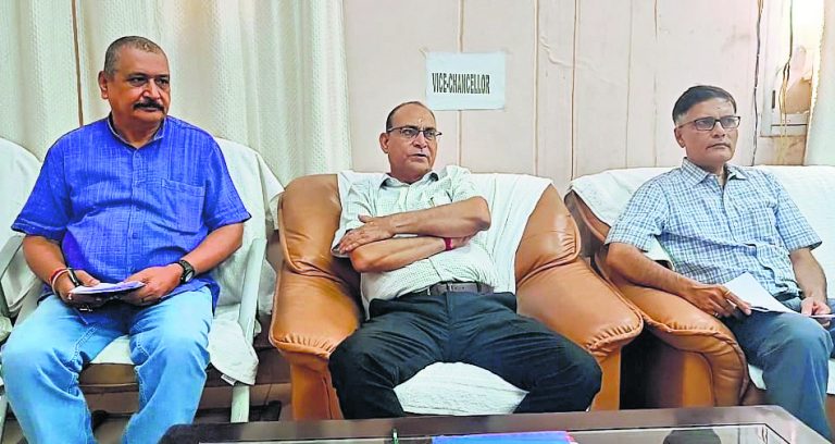 Chhapra News : व्यावसायिक और सर्टिफिकेट कोर्स में नामांकन के लिए 19 से शुरू होगा आवेदन