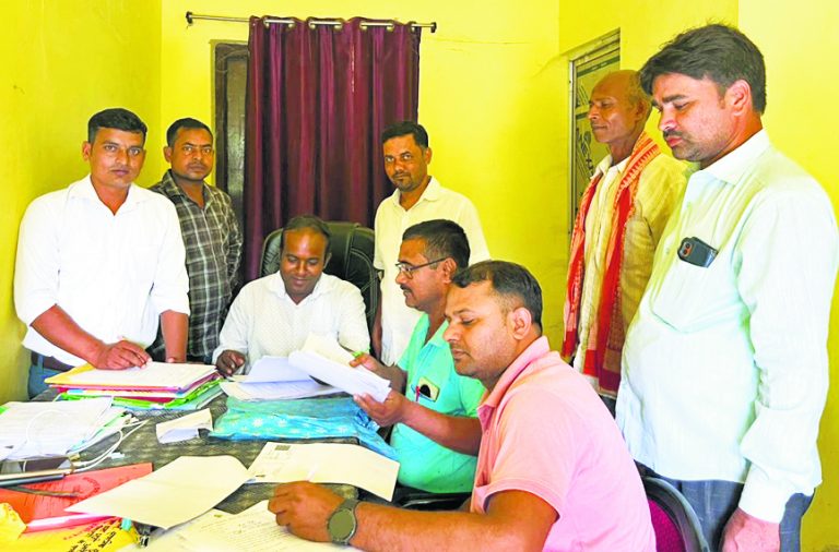 Gopalganj News  : पंचदेवरी की आठ पंचायतों में 29 बूथों पर होगा मतदान, 22 अक्तूबर तक दावा व आपत्तियों का निष्पादन