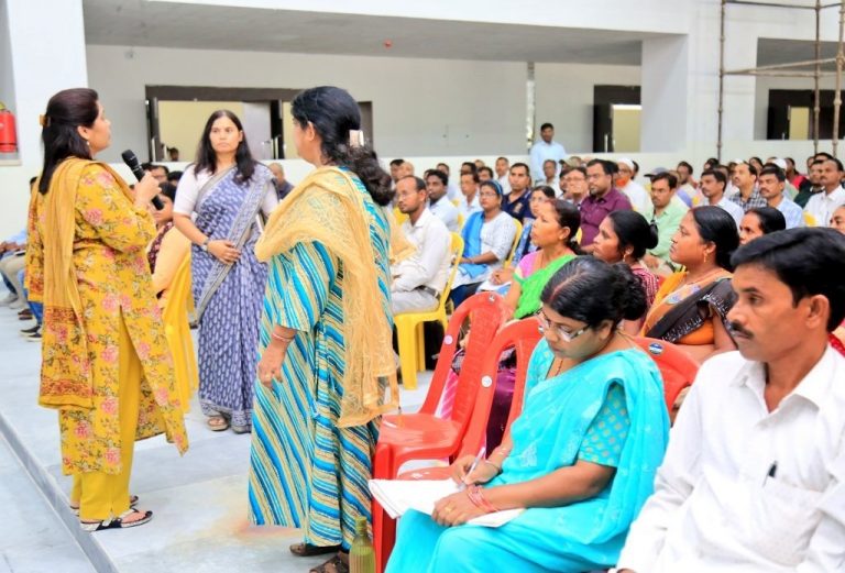 BOKARO NEWS: मतदान प्रतिशत असंतोषजनक, सुधार लाने की जरूरत : उपायुक्त