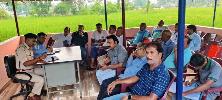 बिना लाइसेंस पटाखा बेचने वाले दुकानदारों पर होगी कार्रवाई