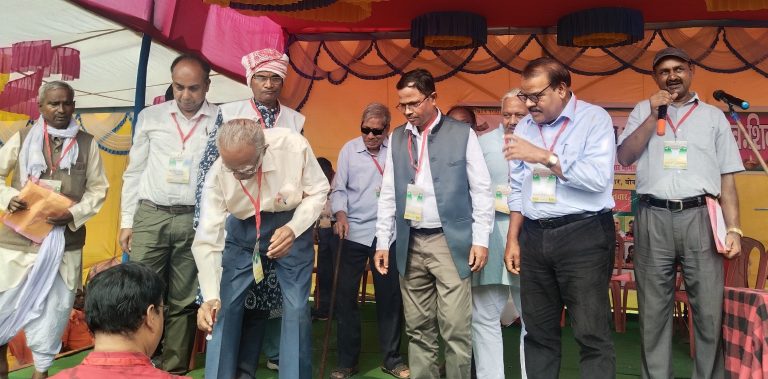 BOKARO NEWS : खोरठा भाषा को संविधान की आठवीं सूची में शामिल किया जाए : डॉ बिनोद कुमार