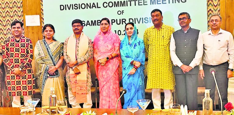 Jharsuguda News: विभागीय समिति की बैठक में सांसदों ने रेल सेवाओं के विस्तार पर दिया जोर