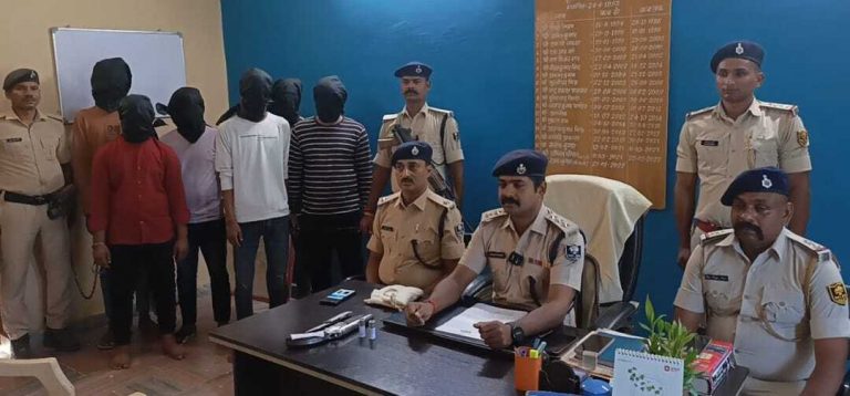 अपराध की बड़ी साजिश विफल, आधा दर्जन अपराधी गिरफ्तार