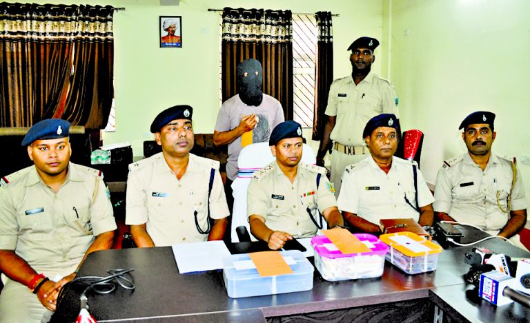 DHANBAD NEWS : बाबला ने बिल्डर सलीम से रंगदारी में मांगा था फ्लैट