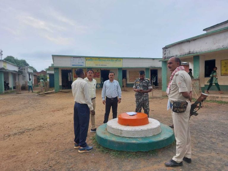 पुलिस के ठहराव स्थल पर जरूरी सुविधा करें बहाल : बीडीओ