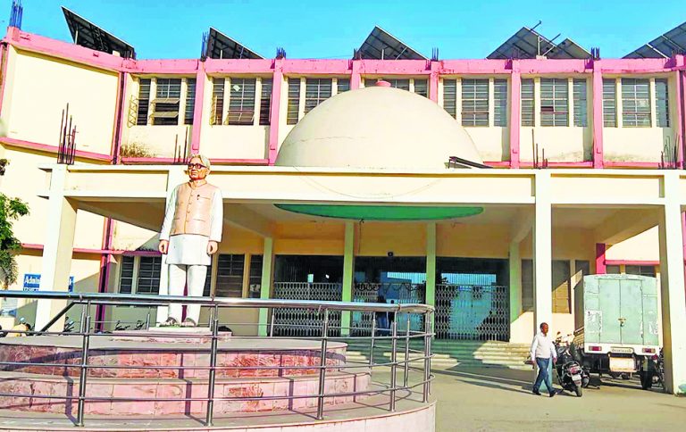 Chhapra News : अवकाश के बाद स्नातक की लंबित परीक्षाओं के आयोजन की होगी तैयारी