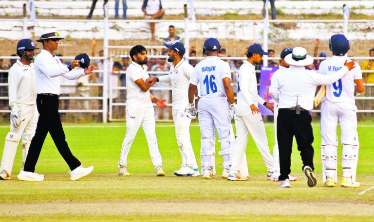 रणजी ट्रॉफी : बिहार के खिलाफ कर्नाटक के मयंक अग्रवाल का शतक