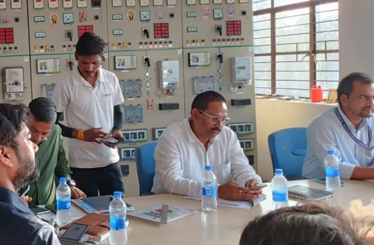 बिजली चोरी करने पर कसें नकेल : एसइ