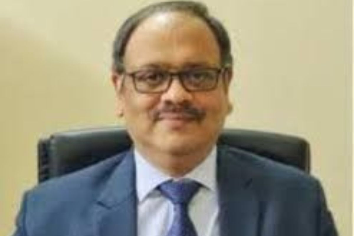 IIT ISM के निदेशक प्रो सुकुमार मिश्रा