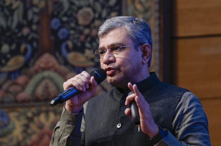 Cabinet Decision PAN 2.0: केंद्र सरकार ने दी PAN 2.0 और दो पनबिजली परियोजनाओं को मंजूरी, जानिए कैबिनेट के अहम फैसले