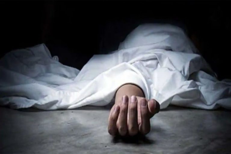 Bihar: पटरी पर मेंटेनेंस का काम कर रहे थे मजदूर, तभी आई तेज रफ्तार ट्रेन और…   