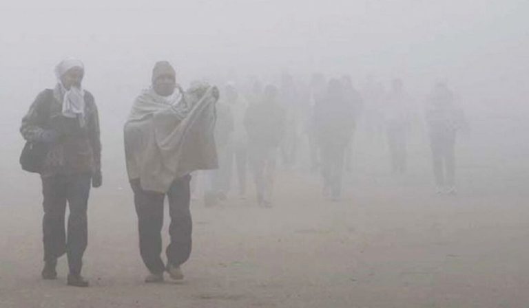 Bihar Weather: हो जाएं सतर्क! बिहार का बिगड़ने वाला है मौसम, कड़ाके की ठंड के बीच इन शहरों में होगी बारिश