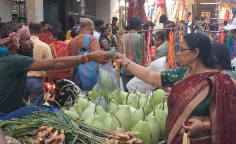 चार दिवसीय महापर्व की तैयारियां जोरों पर, नहाय-खाय आज