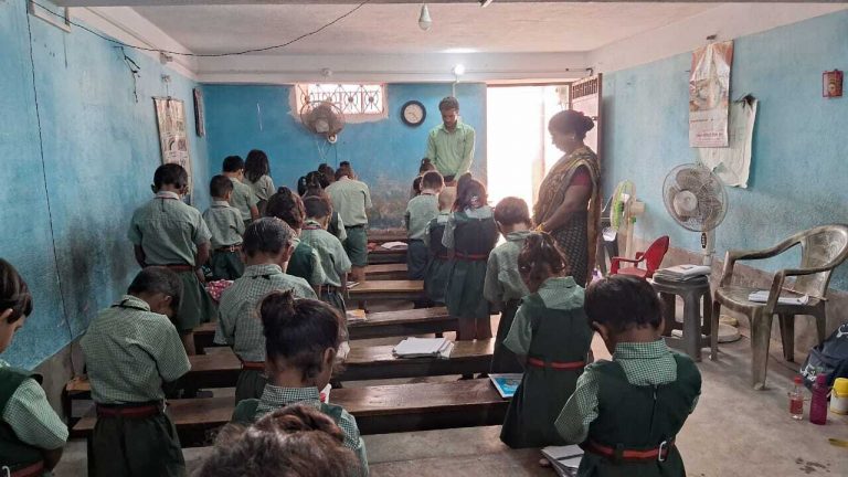 शारदा सिन्हा को दी गयी श्रद्धांजलि