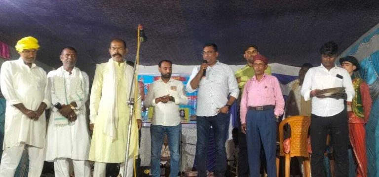 भरपुरा में छठ मेला का आयोजन, मुखिया प्रतिनिधि ने किया शुरुआत