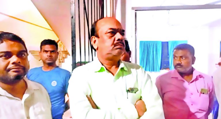 Chhapra News : गोली मारकर कपड़ा व्यापारी से दो लाख की लूट