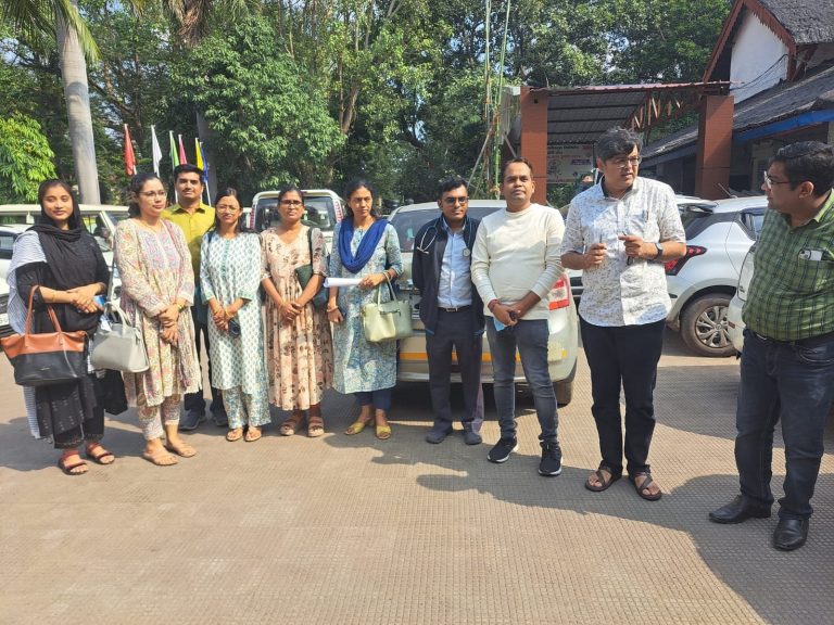 BOKARO NEWS : केंद्रीय अस्पताल ढोरी के चिकित्सक के साथ दुर्व्यवहार, पुलिस से शिकायत BOKARO NEWS : केंद्रीय अस्पताल ढोरी के चिकित्सक के साथ दुर्व्यवहार, पुलिस से शिकायत