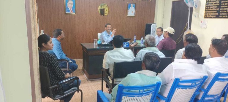 खाद्य आपूर्ति में सभी लाभुकों के आधार सीडिंग का निर्देश