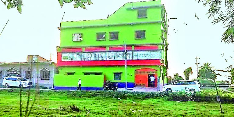 पाकुड़ में अल्ताफ शेख के घर पर इडी ने की छापेमारी