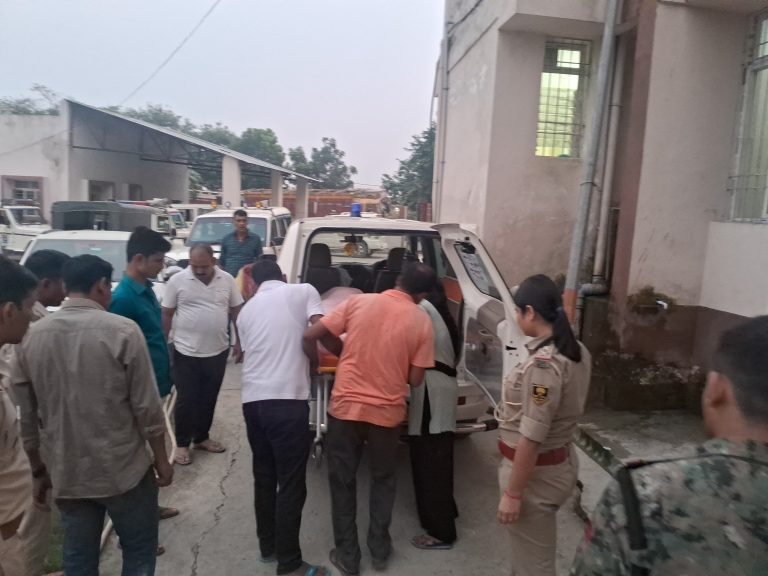 मुसरीघरारी थाना में ईवीआर पर तैनात महिला पुलिसकर्मी ने फंदा लगा की खुदकशी