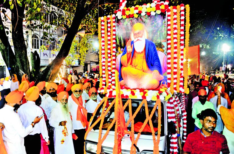 Dhanbad News : जो बोले सो निहाल सत श्री अकाल से गूंजा कोयलांचल