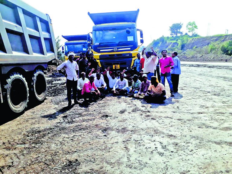 दामागोड़िया कोलियरी में 25 ठेका श्रमिकों को बहाली का आश्वासन, धरना खत्म