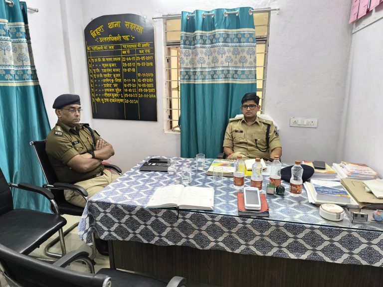 एसपी ने किया बिहरा थाना का निरीक्षण
