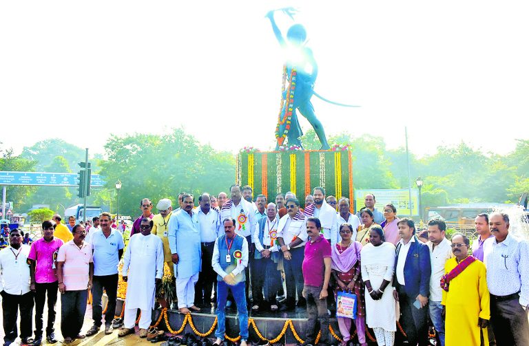 Rourkela News: स्वाधीनता आंदोलन में भगवान बिरसा मुंडा की भूमिका सदैव स्मरणीय रहेगी