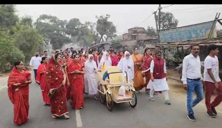 तेरापंथ समाज ने साध्वी श्री को कराया मंगल विहार