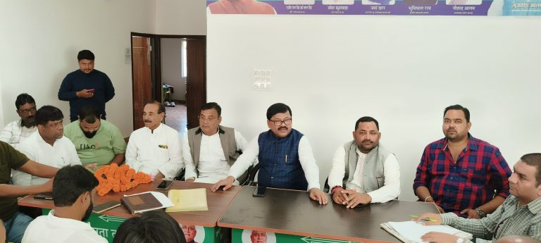 जदयू की बैठक में जिला कार्यकर्ता सम्मेलन को सफल बनाने पर चर्चा, कई मंत्री लेंगे भाग