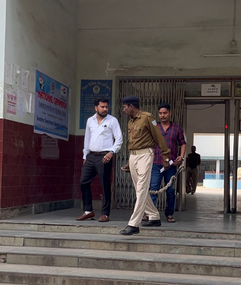 टोनी सिंह हत्याकांड : अविनाश को तलाशती रही पुलिस, चकमा देकर कोर्ट में कर दिया सरेंडर