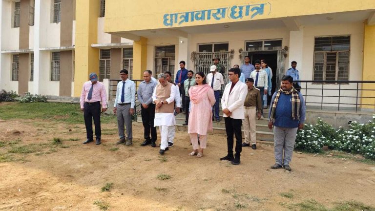 केंद्रीय मंत्री ने स्कूली बच्चों से किया संवाद, कहा- ईमानदारी के साथ शिक्षा ग्रहण करें