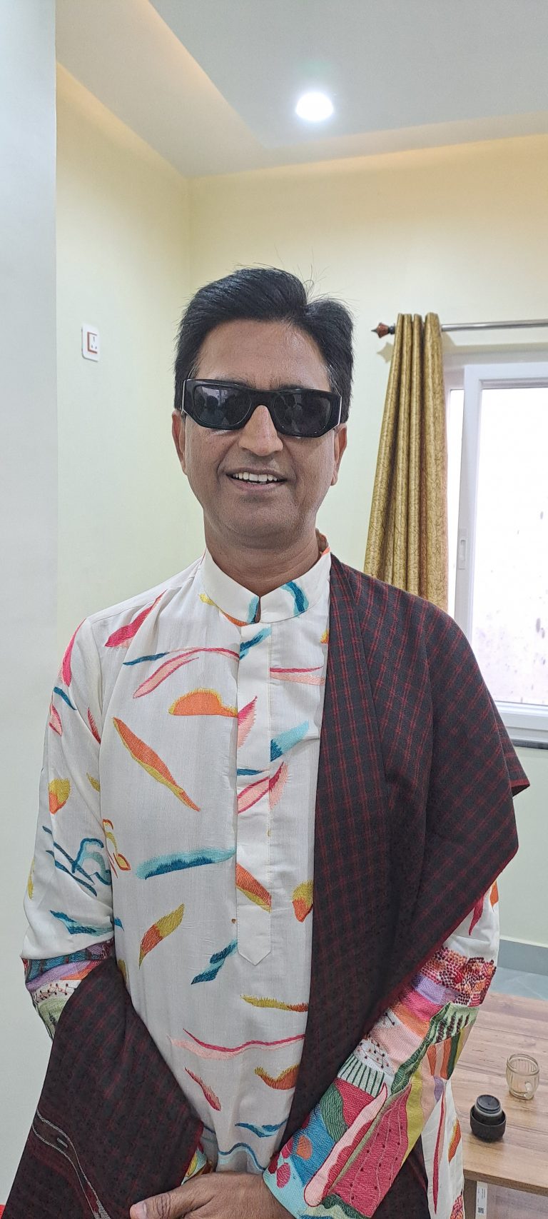 विश्व में अशांति व युद्ध समाप्त करने के लिए गांधी के आदर्श अपनाना जरूरी : कुमार विश्वास
