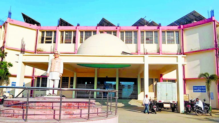 Chhapra News : स्नातक की प्रैक्टिकल और वायवा से वंचित छात्रों को मिला अवसर