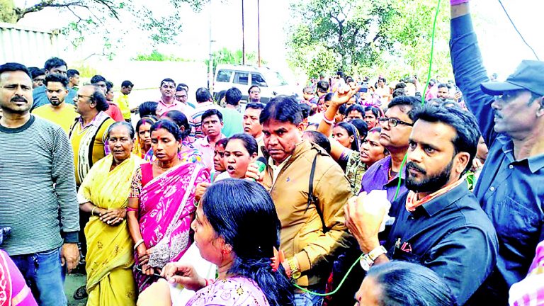 तिराट अंचल में ओसीपी निर्माण को लेकर ग्रामीणों में उबाल