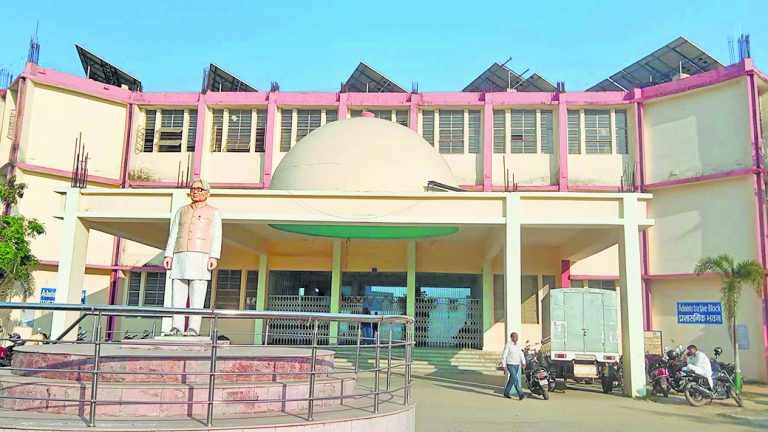 Chhapra News : जेपीयू में वोकेशनल और सर्टिफिकेट कोर्स में नामांकन के लिए आवेदन कल तक