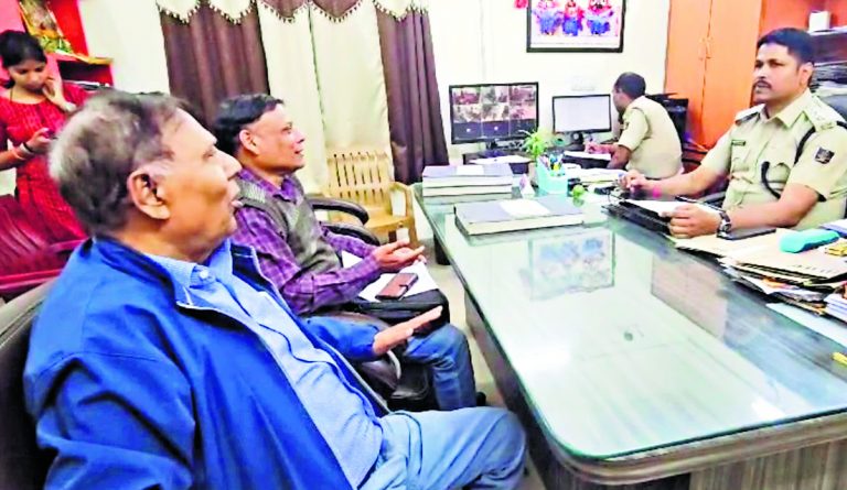 Rourkela News:राजगांगपुर में कन्वेयर बेल्ट पुल ढहने के मामले में सीमू ने डीसीबीएल के इडी व नपा इओ को बताया दोषी, कार्रवाई की मांग