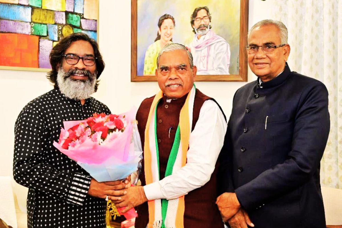 jharkhand politics keshav mahto kamlesh meets hemant soren