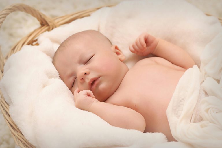 Baby Names: ऋग्वेद से प्रेरित ये नाम आपके बच्चे को दिलाएंगे सुख और समृद्धि, डालें लिस्ट पर नजर