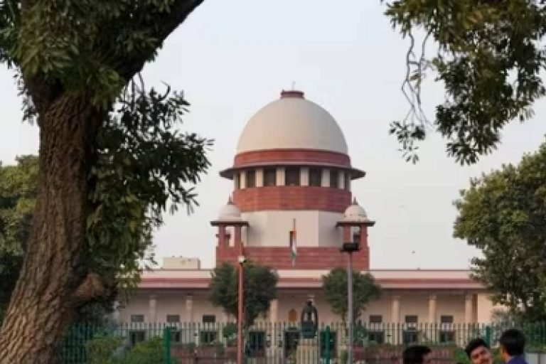 Sambhal Mosque Survey : निचली अदालत नहीं ले कोई एक्शन, सुप्रीम कोर्ट का निर्देश