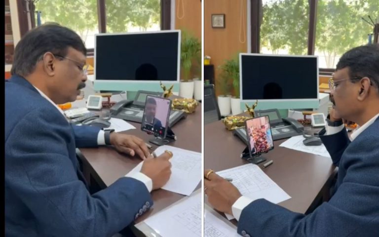 Bihar News: मास्टर साहब स्कूल के समय में गये थे सब्जी लाने, तभी ACS एस सिद्धार्थ ने कर दिया वीडियो कॉल
